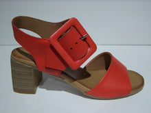 Laad de afbeelding in de galerij,Maryn (Cuir rouge)
