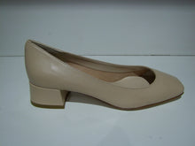 Load the image in the gallery,Statscarpi (Cuir beige)
