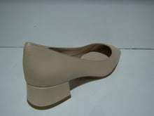 Load the image in the gallery,Statscarpi (Cuir beige)
