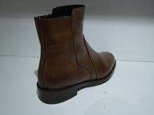 Load the image in the gallery,Bootsicra (Cuir naturel)
