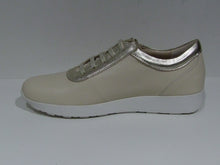 Charger l&#39;image dans la galerie, Pitibask II (Cuir beige)
