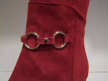 Load the image in the gallery,Dananneau (Red Suede)
