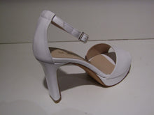 Load the image in the gallery,Amplatobrace (White leather)
