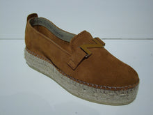 Load the image in the gallery,NatplageN (Natural Suede)
