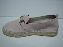 Load the image in the gallery,Natplagi (Nude Suede)
