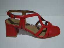 Load the image in the gallery,Amhuit (Red leather)
